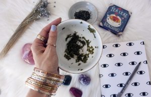 Ways of reading tea leaves